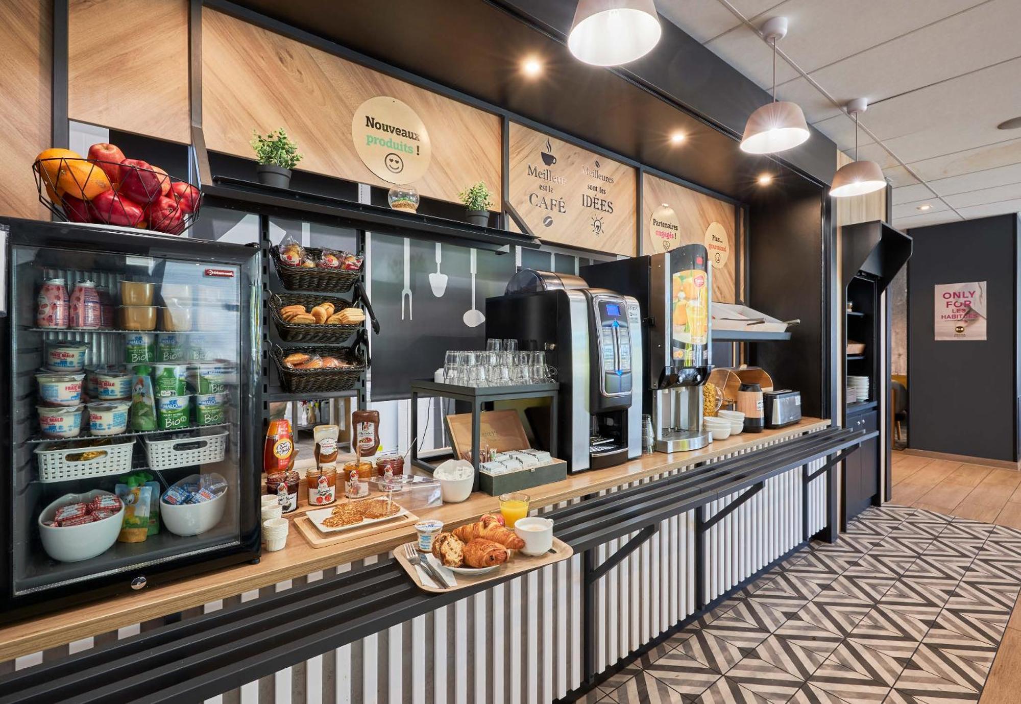 B&B Hotel Ouistreham Eksteriør bilde
